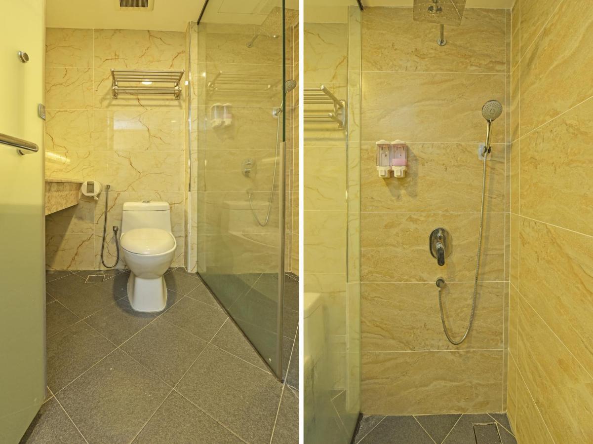 Capital O 90130 Sawadee Hotel Джохор Бахру Екстериор снимка